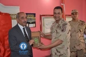 وضع اكاليل الزهور علي قبر الجندي المجهول بمحافظة كفر الشيخ 2