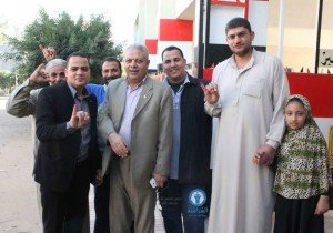 رئيس مركز ومدينة بنى عبيد يتفقد اللجان الإنتخابية