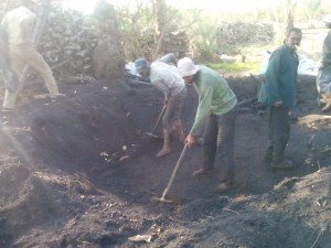 استغاثة من اصحاب المقامير 3