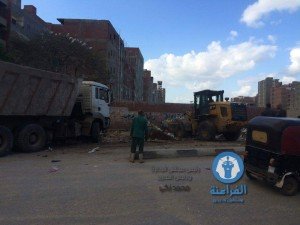 حملة نظافة مكثفة اليوم من شارع قناة السويس و قولونجيل حتي محولات جديله وشارع الامام محمد عبده ومصنع اللبن1