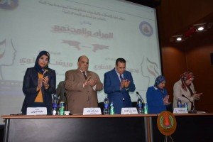 محافظ الدقهلية يشهد مؤتمر جامعة المنصورة تحت عنوان المرأة والمجتمع