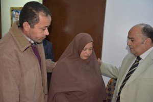 محافظ الدقهلية يقدم  العزاء لأسرة الشهيد مجند باسم سامى عبد الحى ابن 1