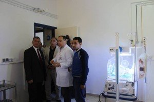 تكليف وكيل وزارة الصحة بالتحقيق مع 90 طبيب لتغيبهم عن العمل 2