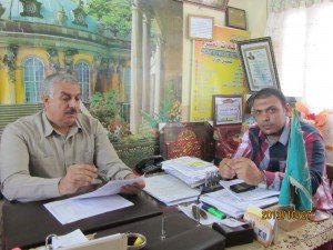 الزميل تامر فؤاد ومدير اداره الحسينيه التعليميه