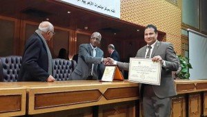 تكريم المستشار الإعلامي لمركز السلام الدولي لحقوق الإنسان3