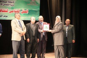 والي تشهد الحفل الختامي لأنشطة الأندية الثقافية والاجتماعية1