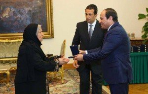 الرئيس السيسي يصدر قرار بصرف 50 ألف جنيه لكل أم مثالية أو أداء فريضة الحج2