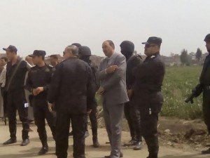 تنفيذ قرار فصل الحد المساحى بين أراضى أملاك الدولة وأهالى قرية  الستامونى6