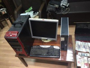 شخصين يقومان بتزوير العملات المصرية والأجنبية 1