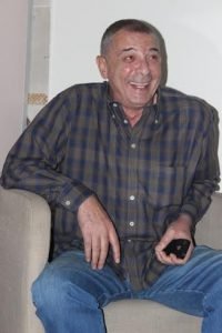 النجم محمود حميدة ليلتان من ليالي عرض الشقة2