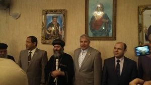 محافظ الغربية يشارك الأقباط قداس عيد القيامة