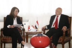 غادة والي تستقبل جوزيف تسانغ مانغ كين2