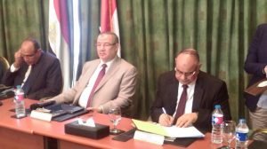 مسئولي التامينات بمصر و السودان يشهدا توقيع برتوكول المعاشات التبادليه 2