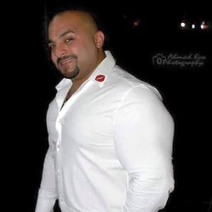 الاعتداء الهمجى لاشقاء  زياد المناصيرى على عامل مصرى بالاردن2