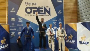 منفردي يحصد ذهبية وبرونزية في بطولة سياتل الدولية المفتوحة للجوجيتسو