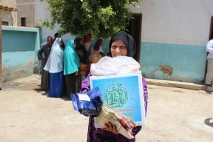 الباقيات الصالحات توزع لحوم الاضاحى2