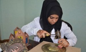 %d8%a7%d9%84%d9%85%d8%b1%d8%a3%d8%a9-%d8%a7%d9%84%d8%b9%d9%8f%d9%85%d8%a7%d9%86%d9%8a%d8%a91