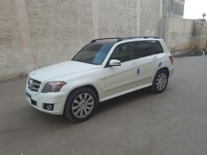 ضبط شخصين يقومون بالترويج لسيارات مزورة4